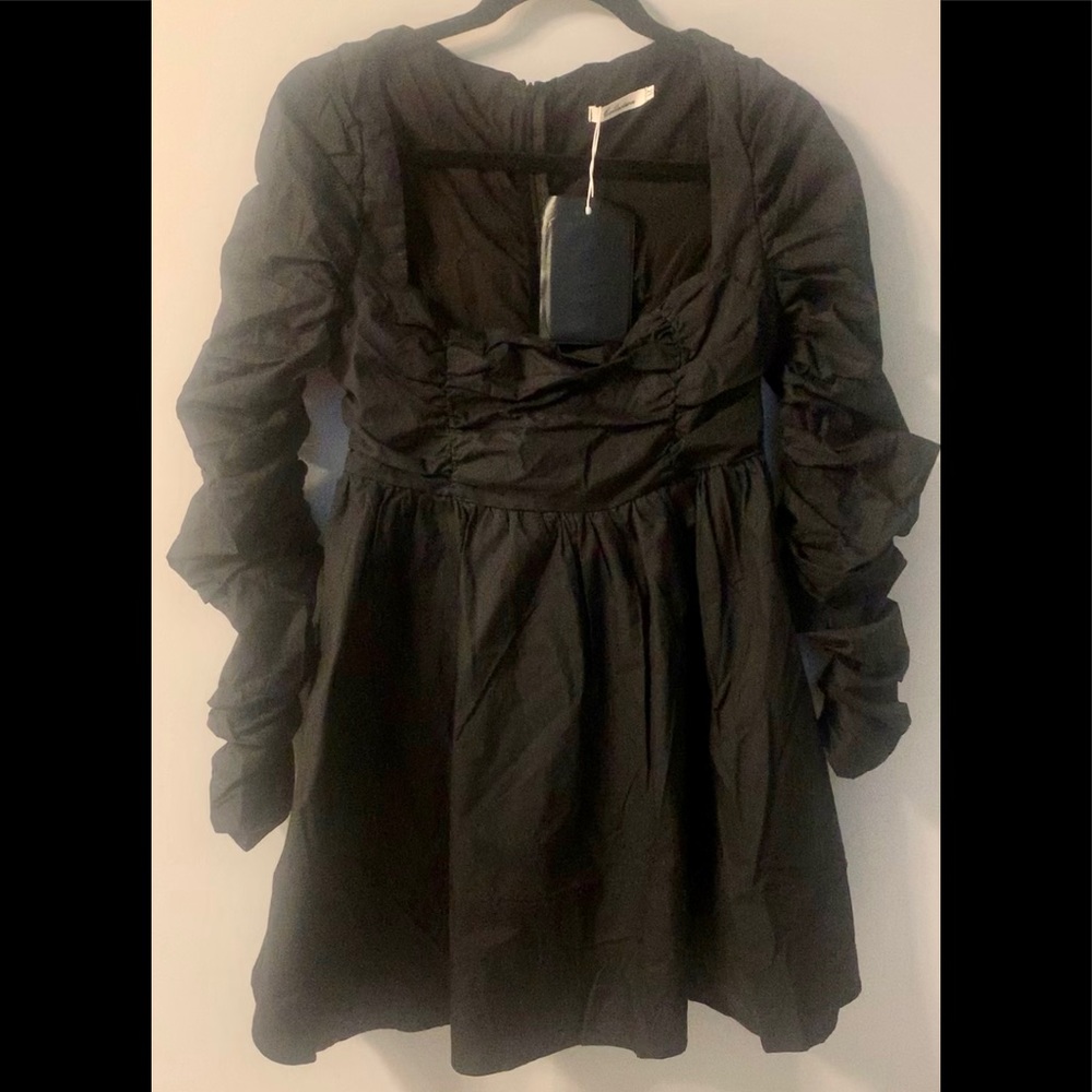 Collection Dress - Picture 3 of 5